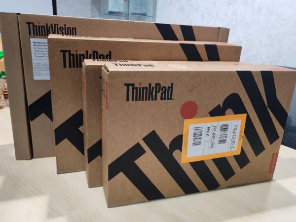 ของพร้อมส่งครับ lenovo thinkpad ของพร้อมส่งครับ lenovo thinkpad